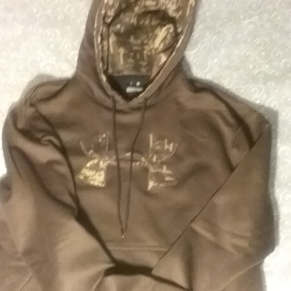 Unisex Under Armour Sweatshirt Brown with camo S